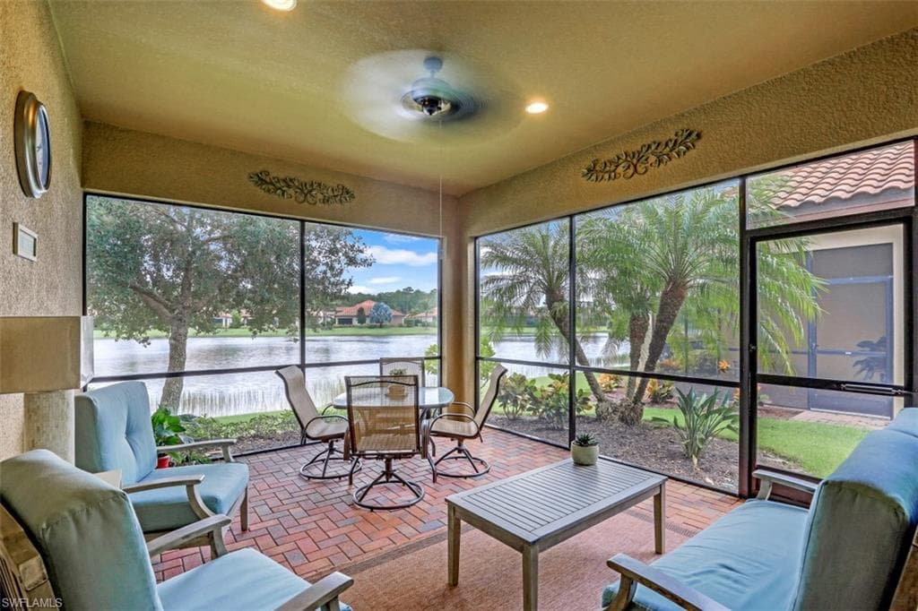 9520 Isla Bella CIR BONITA SPRINGS, FL 34135