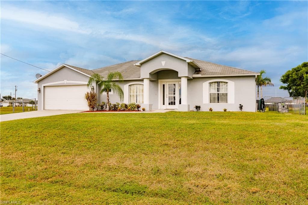 2117 NW 2nd AVE CAPE CORAL, FL 33993