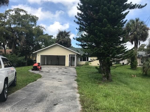 1031 19th ST SW NAPLES, FL 34117