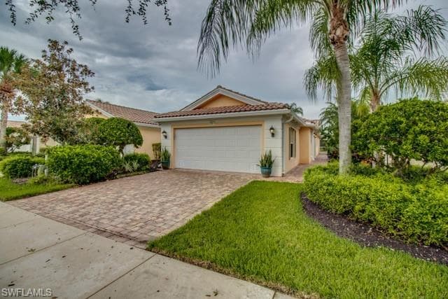 28212 Islet TRL BONITA SPRINGS, FL 34135