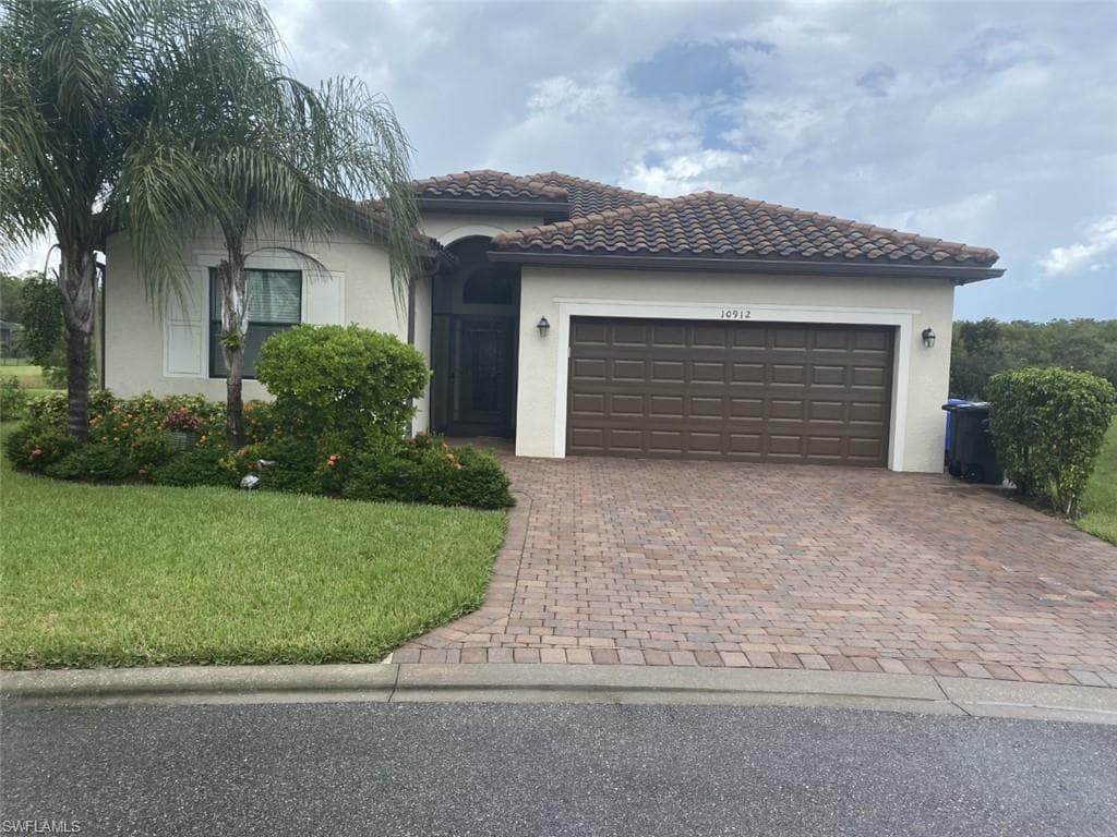 10912 Cherry Laurel DR FORT MYERS, FL 33912