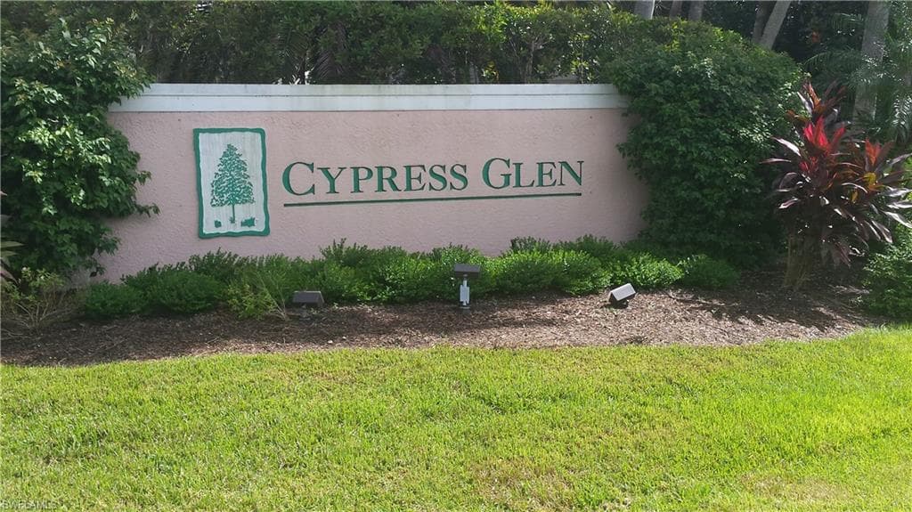 3268 Amanda LN 6 NAPLES, FL 34109