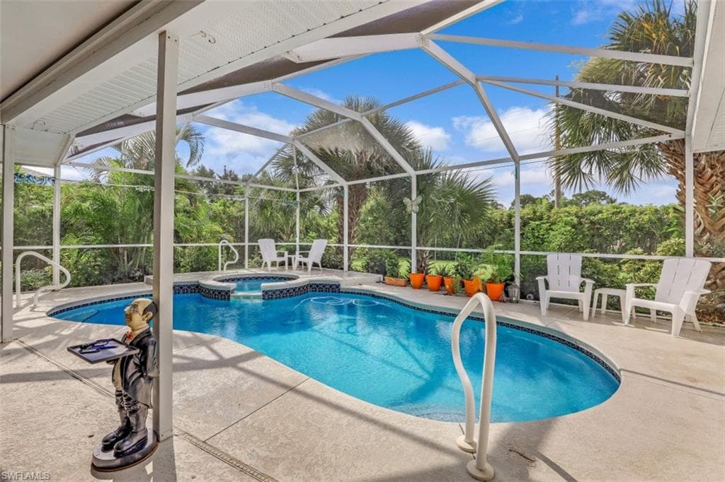 114 SE 7th ST CAPE CORAL, FL 33990
