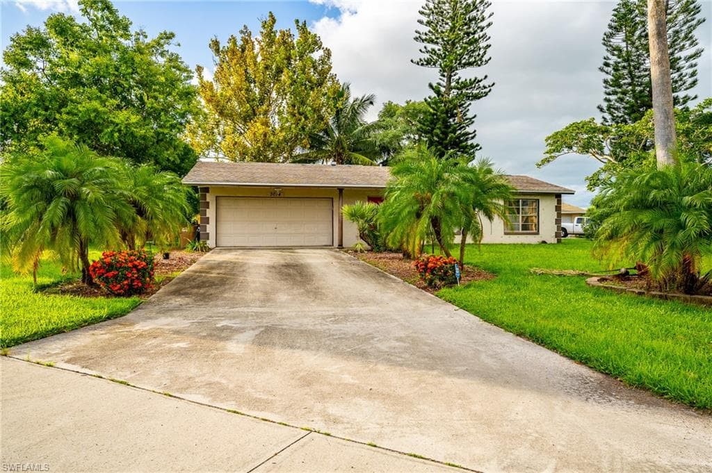 3014 SW Santa Barbara PL CAPE CORAL, FL 33914