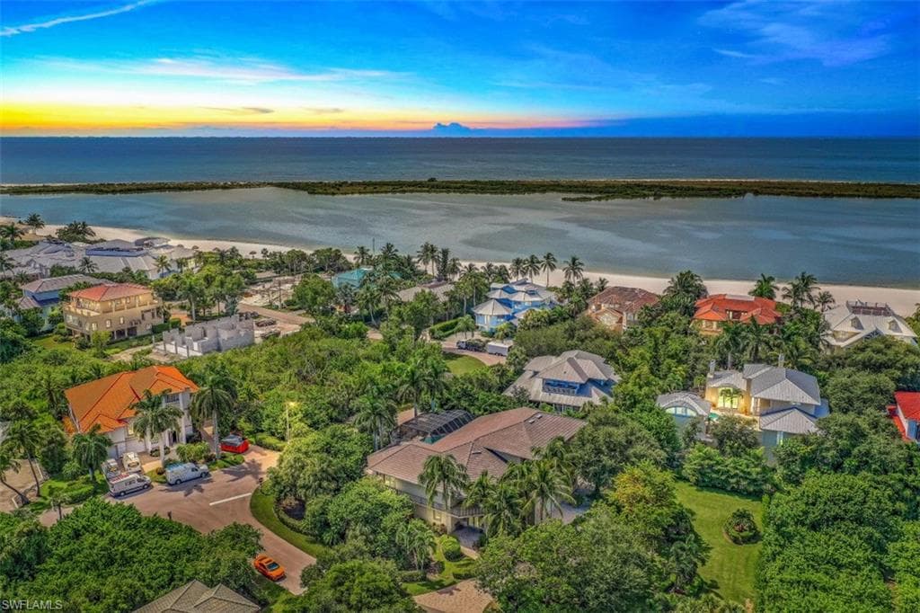 320 Wild Orchid LN MARCO ISLAND, FL 34145