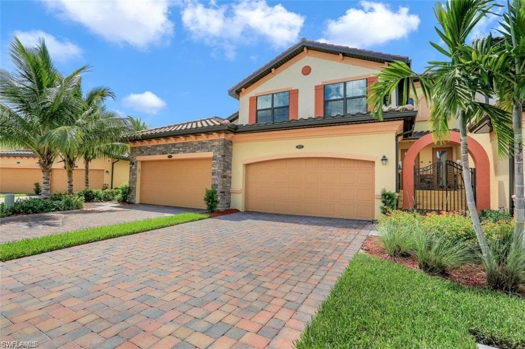 17321 Cherrywood CT 8202 BONITA SPRINGS, FL 34135