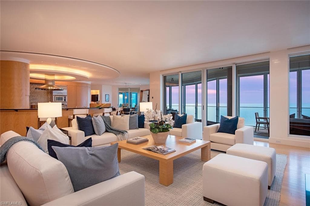 4101 Gulf Shore BLVD N PH-4 NAPLES, FL 34103