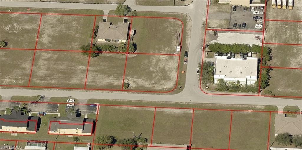 263 SW 3rd ST CAPE CORAL, FL 33991