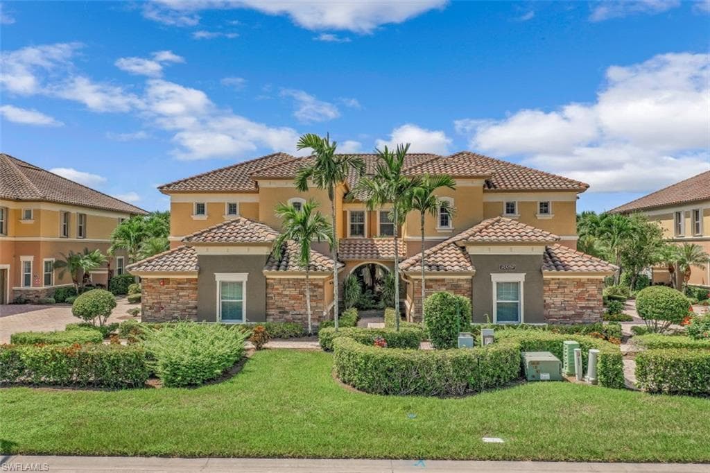 9509 Ironstone TER 201 NAPLES, FL 34120