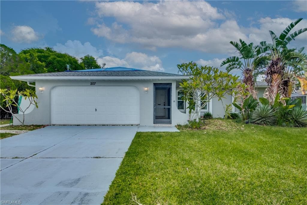 207 SE Santa Barbara PL CAPE CORAL, FL 33990
