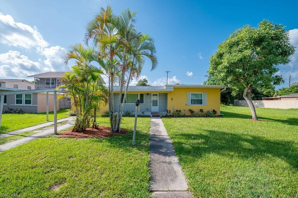 3132 Guava ST FORT MYERS, FL 33916