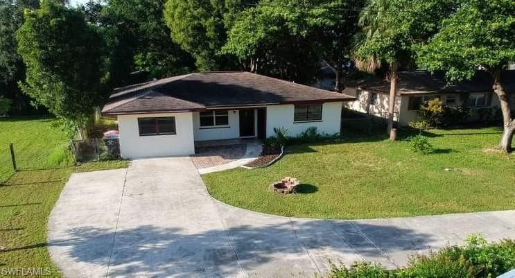 1670 Jamestown CT FORT MYERS, FL 33907