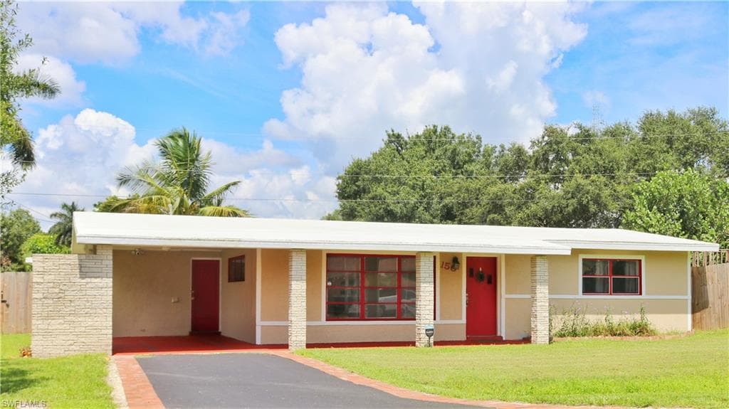 150 Brooks RD NORTH FORT MYERS, FL 33917