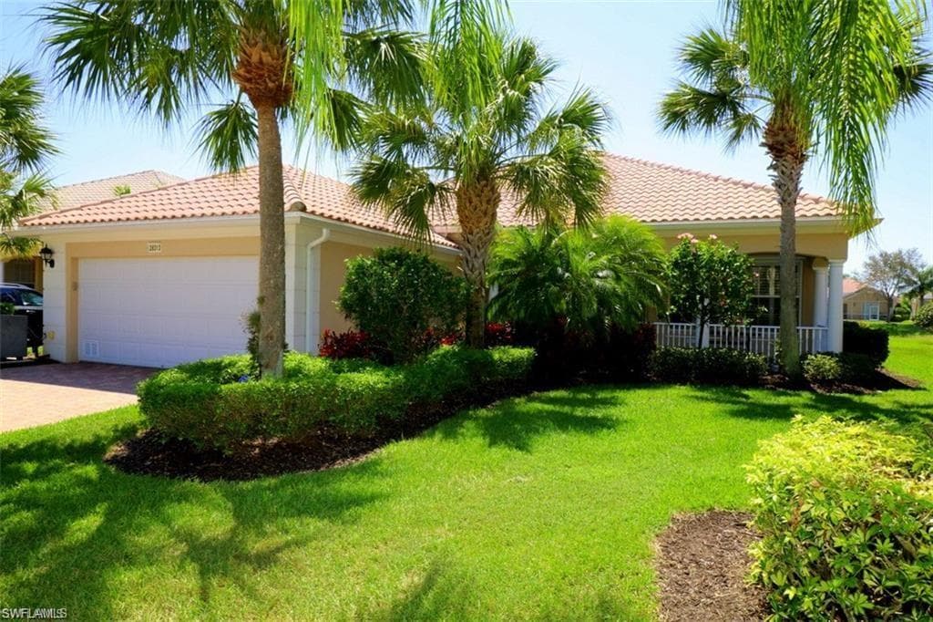 28313 Moray DR BONITA SPRINGS, FL 34135