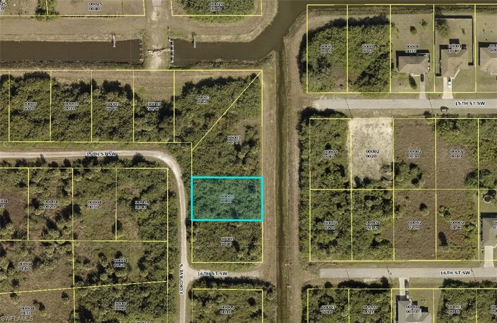 1507 Ford AVE S LEHIGH ACRES, FL 33976