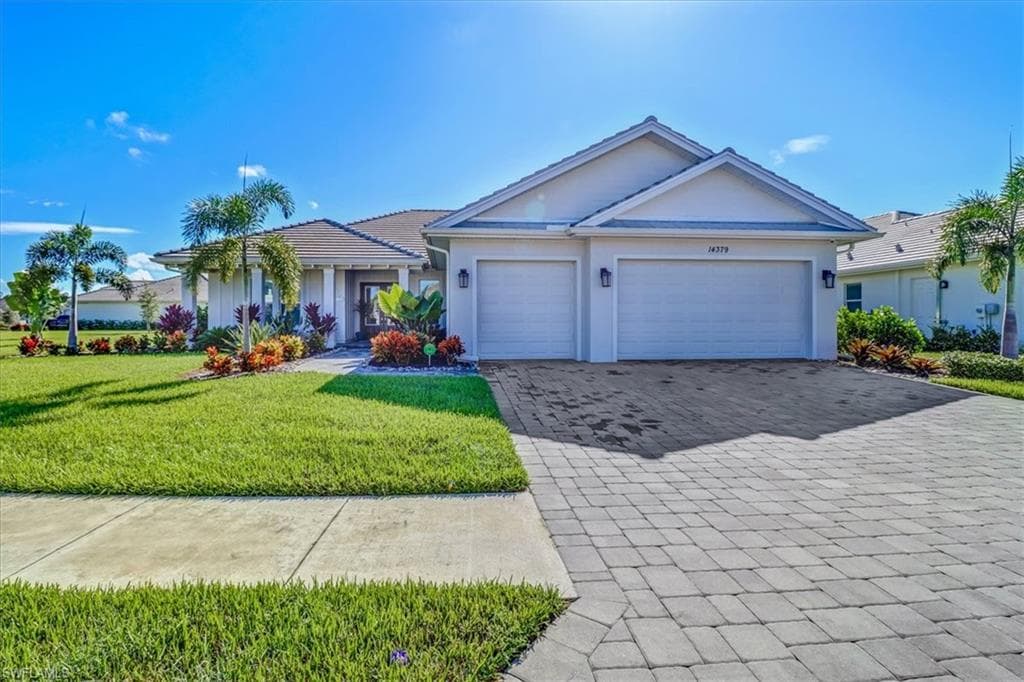 14379 Neptune AVE NAPLES, FL 34114