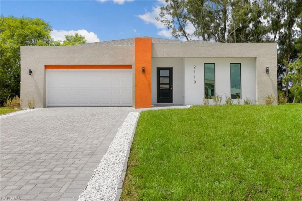 2110 2nd AVE CAPE CORAL, FL 33993