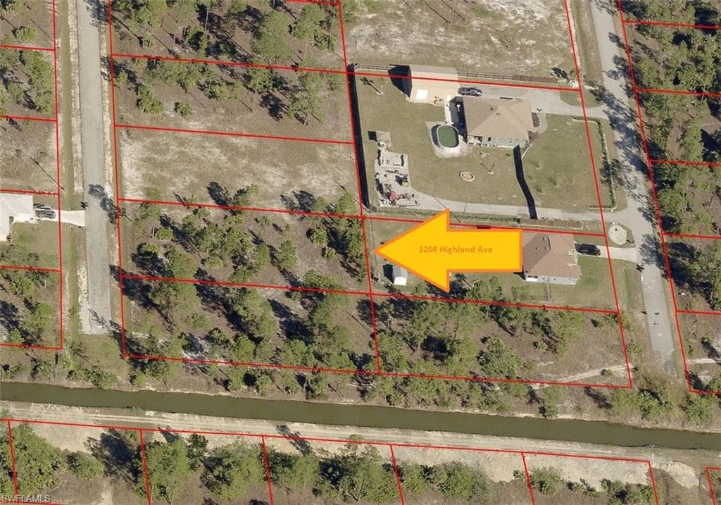 1204 Highland AVE LEHIGH ACRES, FL 33972