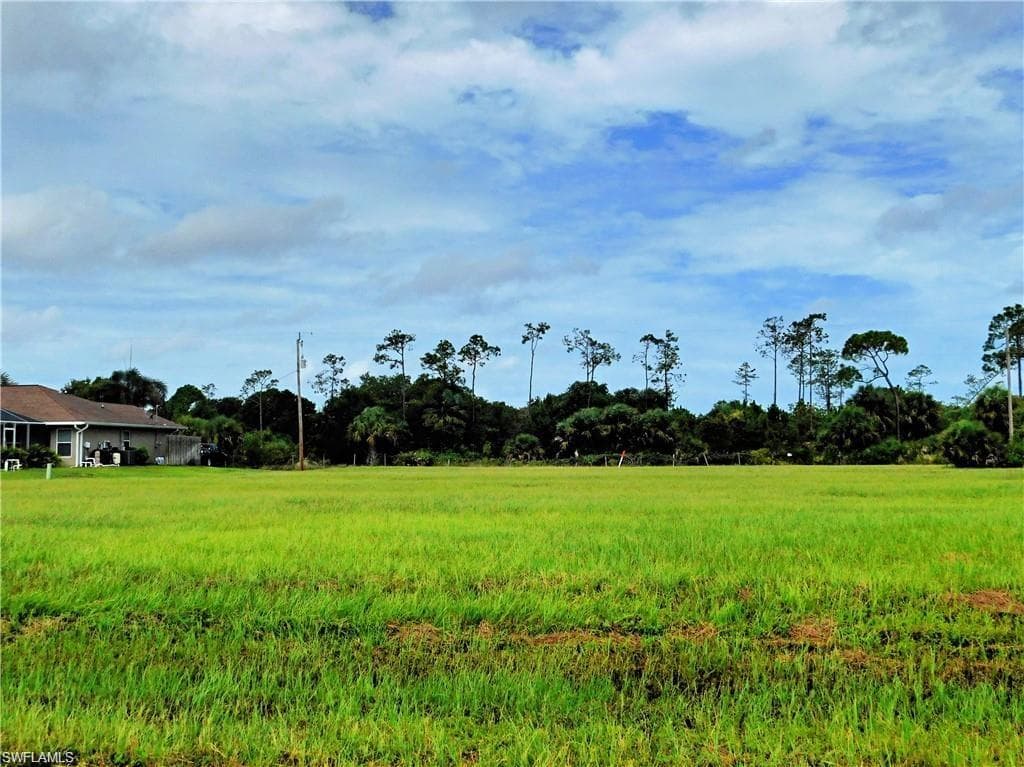 4138 NW 40th AVE CAPE CORAL, FL 33993