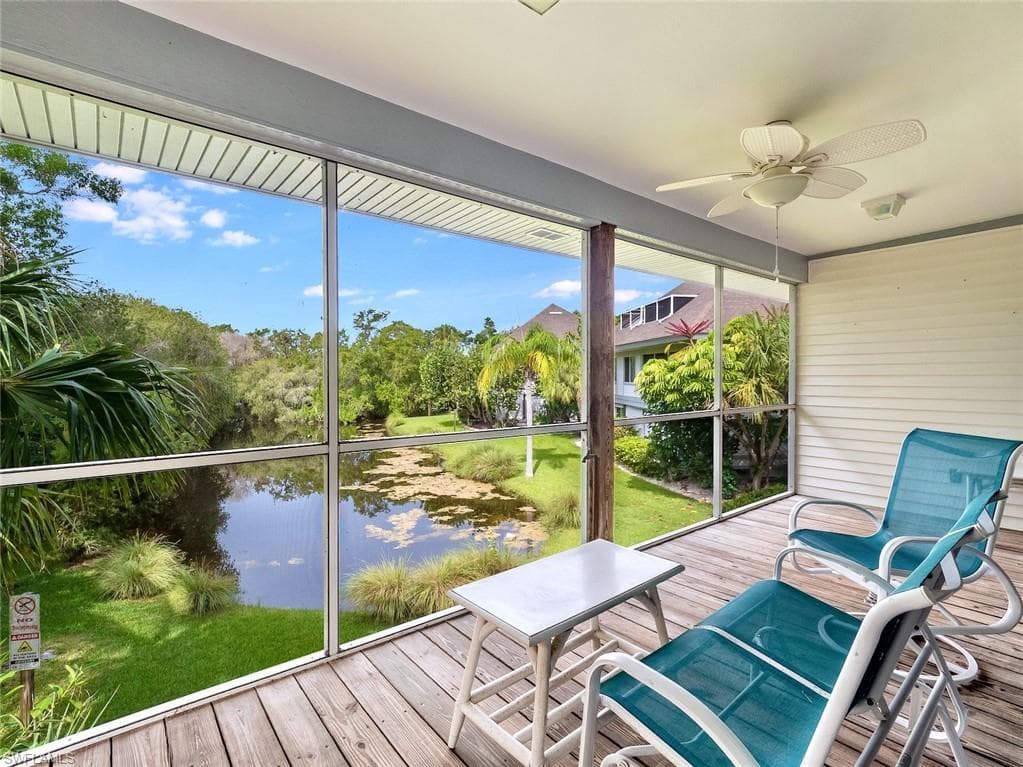 1039 Beach RD 101 SANIBEL, FL 33957