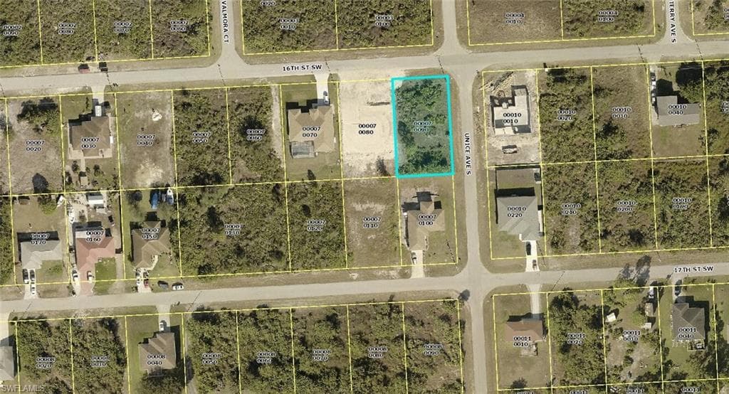 3601 16th ST SW LEHIGH ACRES, FL 33976