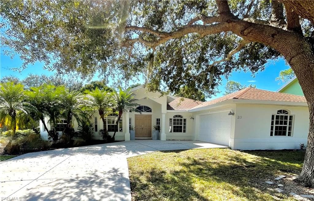 20 Heritage WAY NAPLES, FL 34110