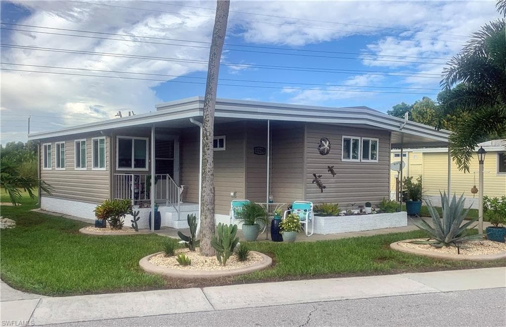 11290 Bayside BLVD FORT MYERS BEACH, FL 33931