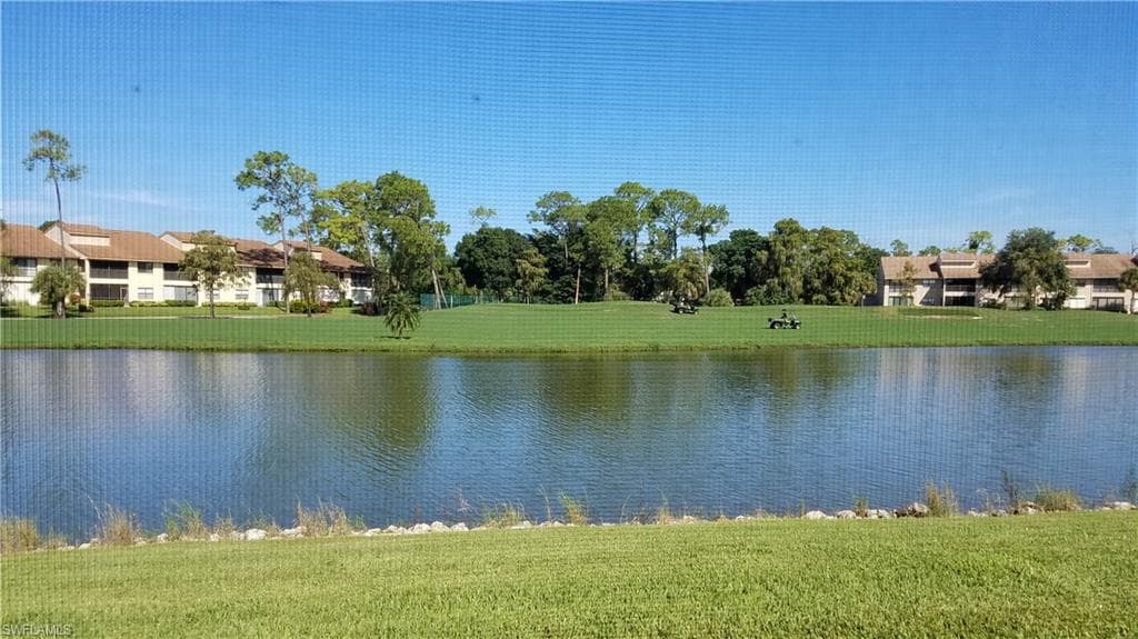 154 Fox Glen DR 6-44 NAPLES, FL 34104
