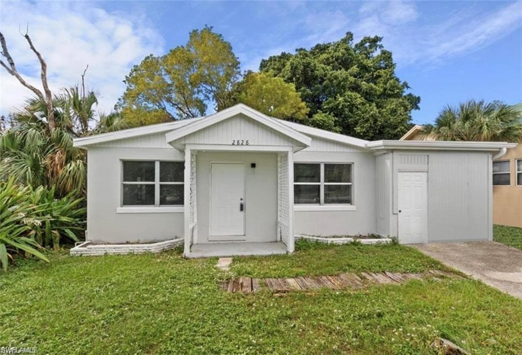 2828 Central AVE FORT MYERS, FL 33901