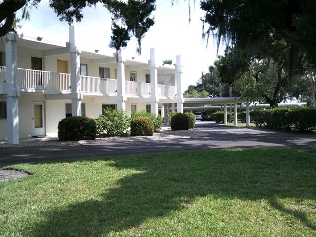 357 Joel BLVD 223 LEHIGH ACRES, FL 33936