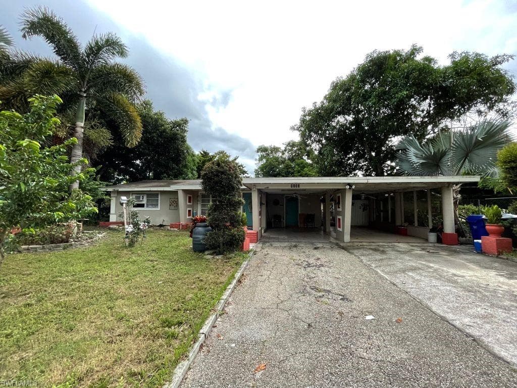 4030 Rainbow DR FORT MYERS, FL 33916