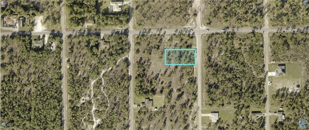 121 Moore AVE LEHIGH ACRES, FL 33936
