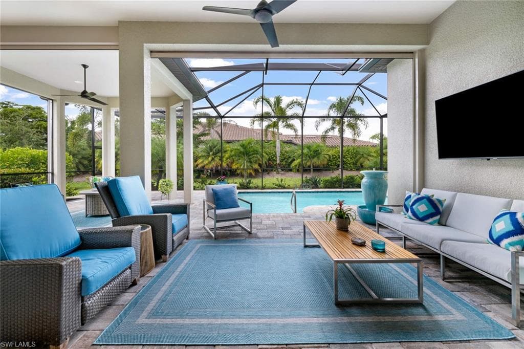 8655 Amour CT NAPLES, FL 34119