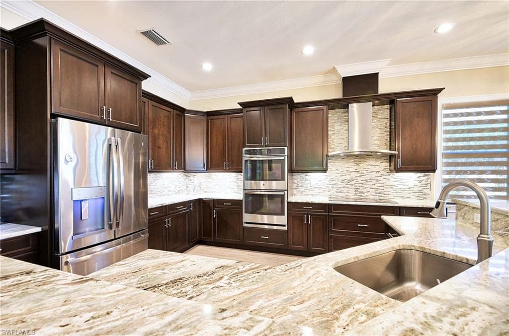699 98th AVE N NAPLES, FL 34108
