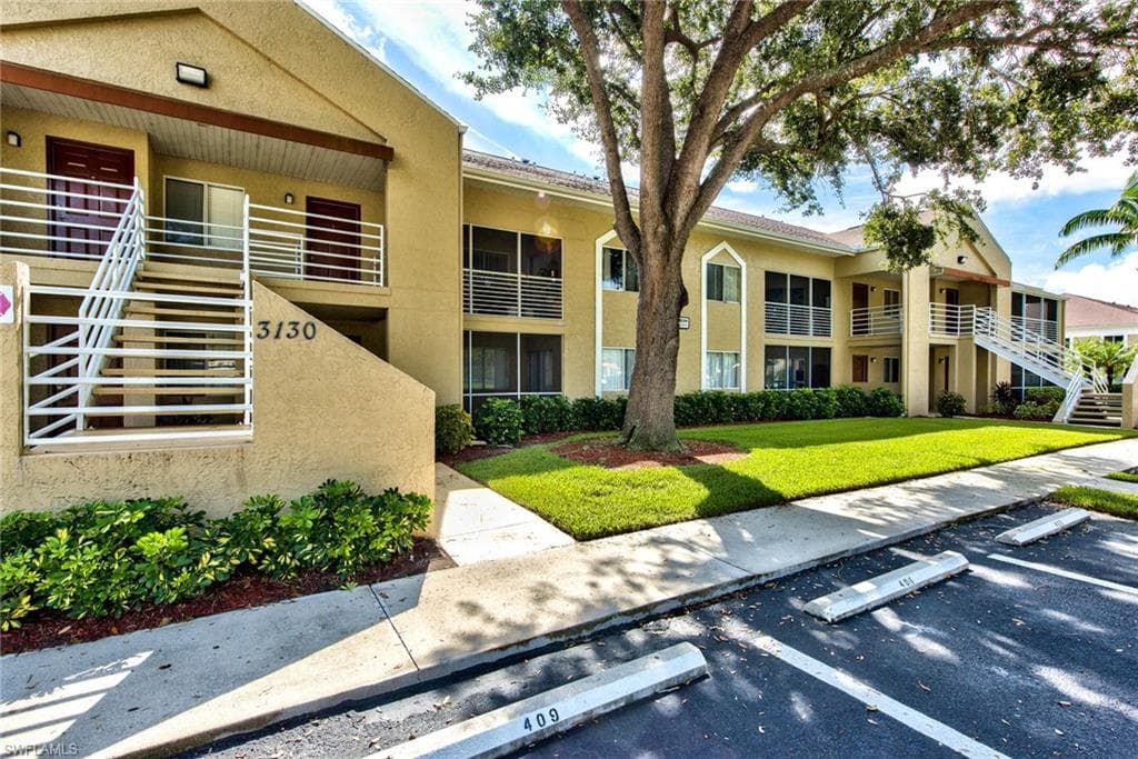 3130 Seasons WAY 402 ESTERO, FL 33928