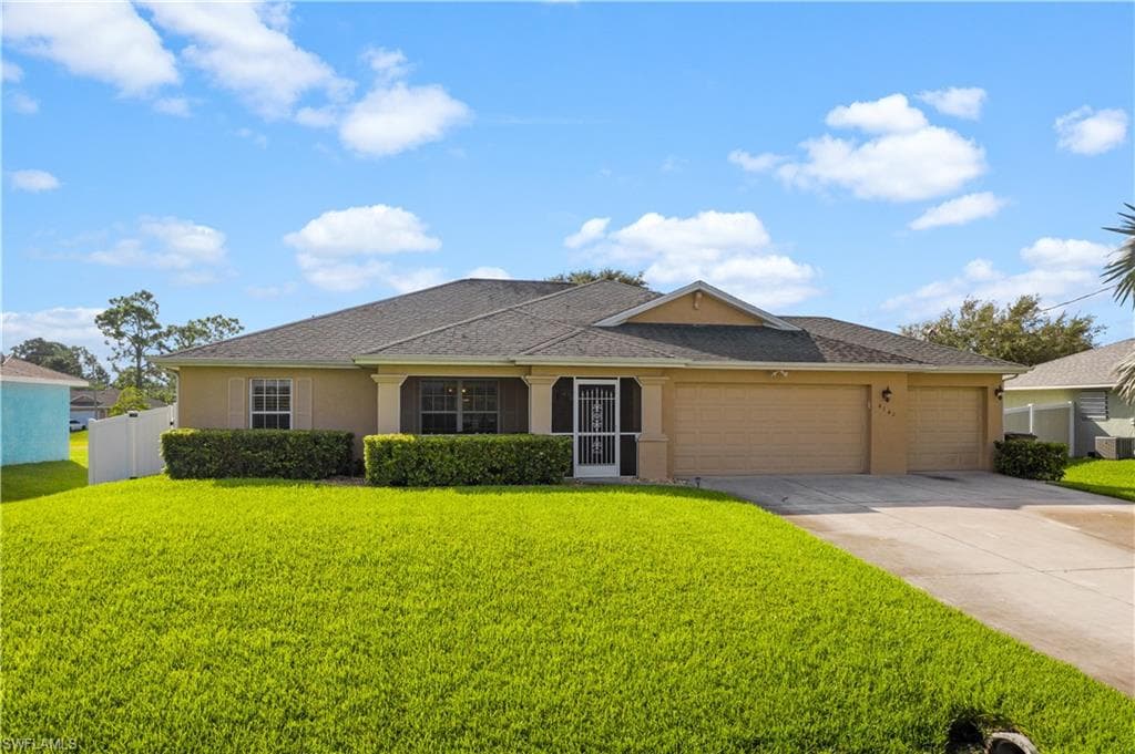 4141 NE 9th PL CAPE CORAL, FL 33909