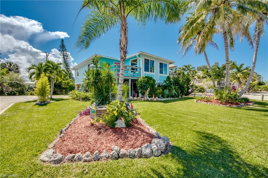 120 Bay Mar DR FORT MYERS BEACH, FL 33931