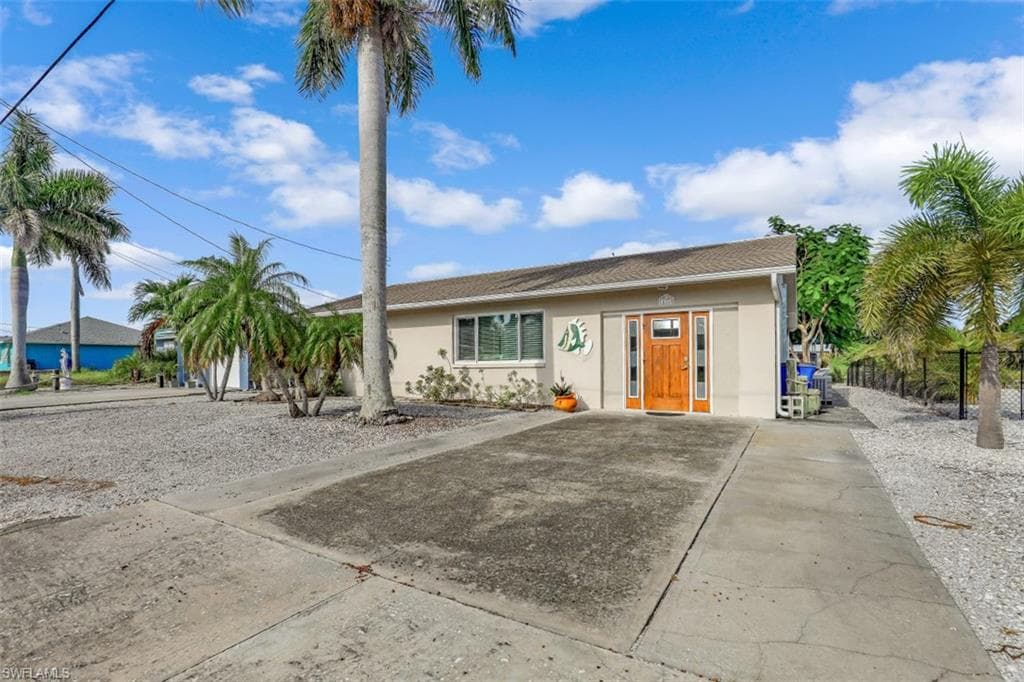 16125 Buccaneer ST BOKEELIA, FL 33922