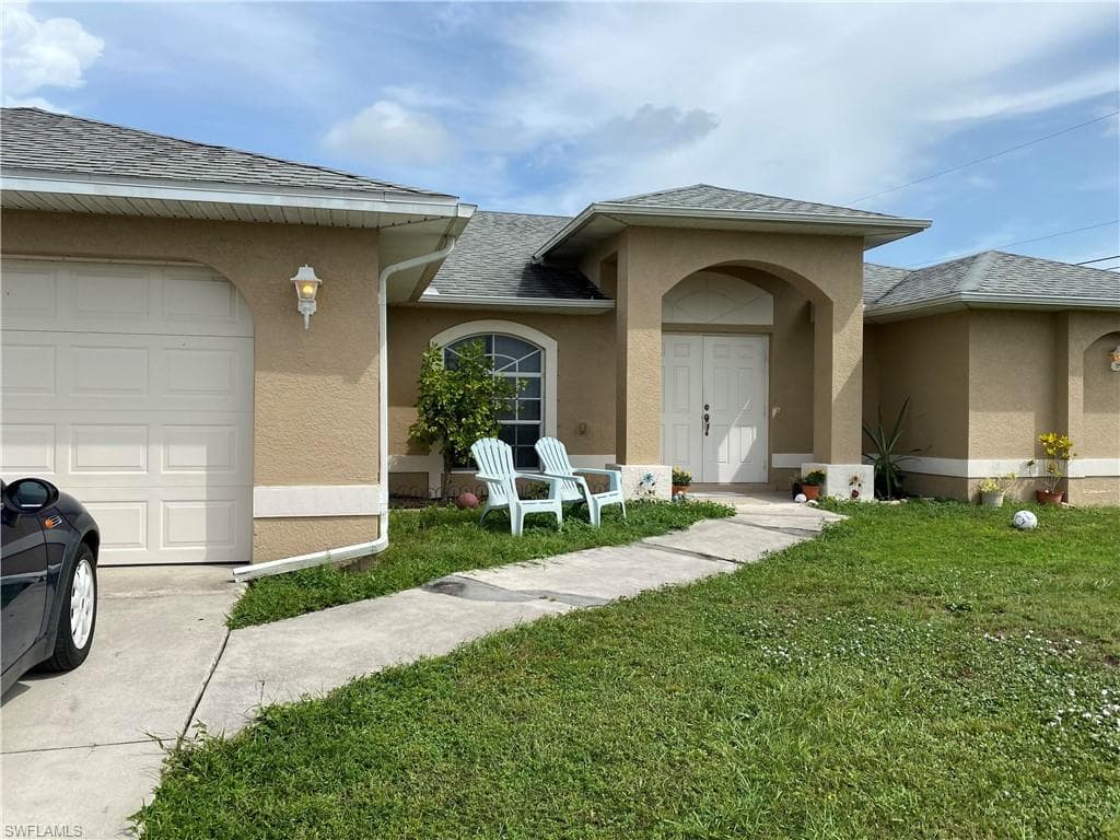 1117 Nelson RD N CAPE CORAL, FL 33993