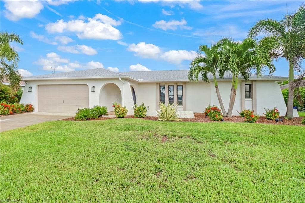 3329 SE 10th PL CAPE CORAL, FL 33904