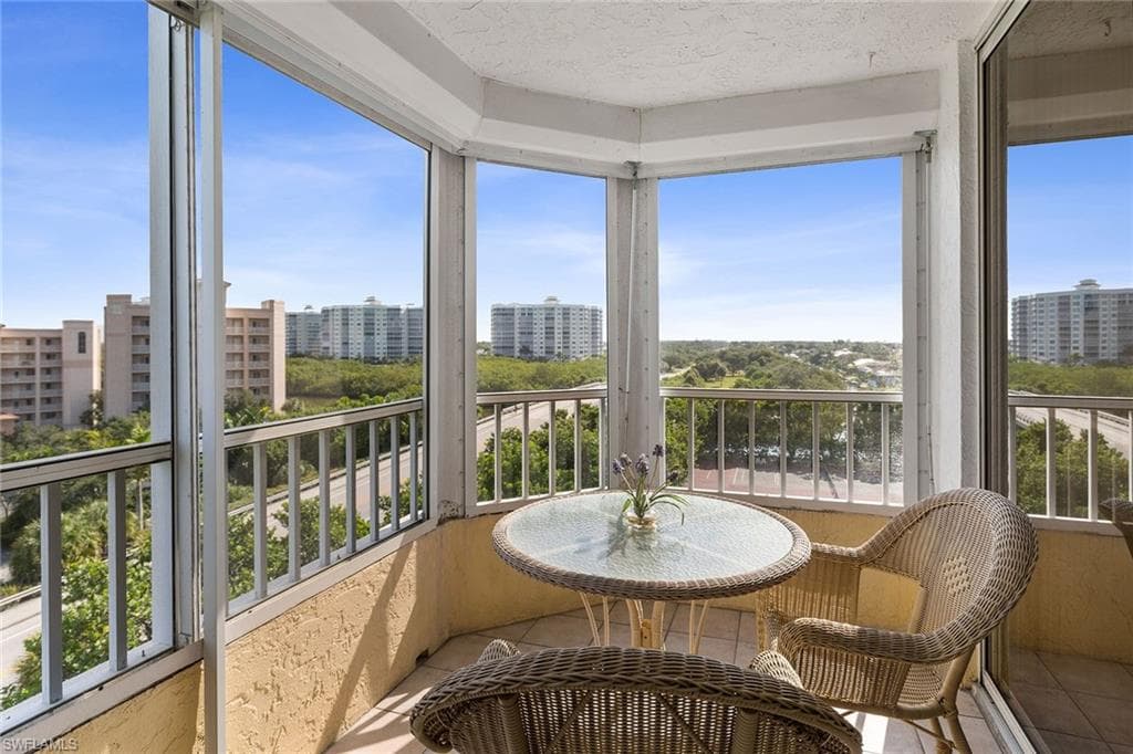 11118 Gulf Shore DR A-601 NAPLES, FL 34108