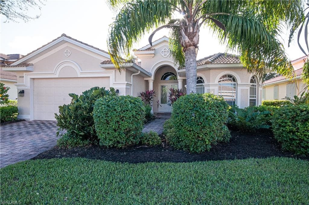 19724 MADDELENA CIR ESTERO, FL 33967