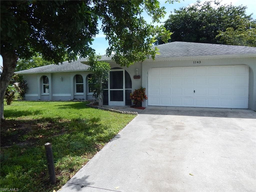1143 NE 2nd AVE CAPE CORAL, FL 33909
