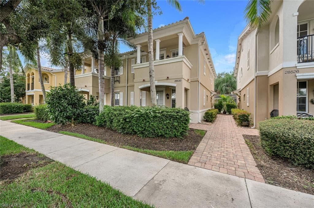 28530 Alessandria CIR BONITA SPRINGS, FL 34135