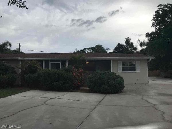 18223 Iris RD FORT MYERS, FL 33967