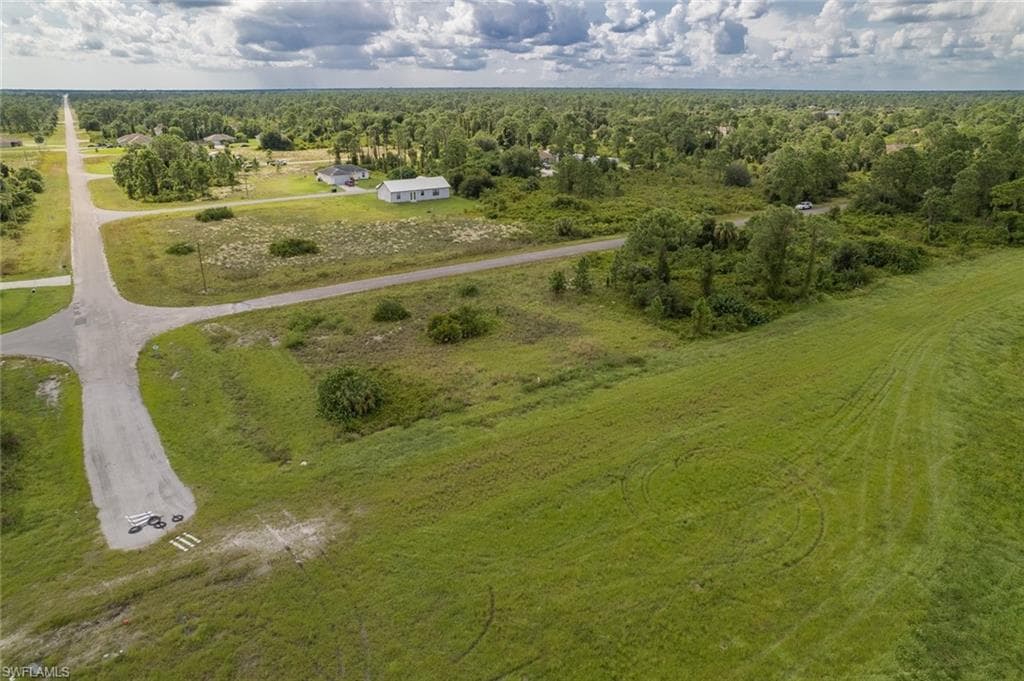 775 Naples AVE S LEHIGH ACRES, FL 33974