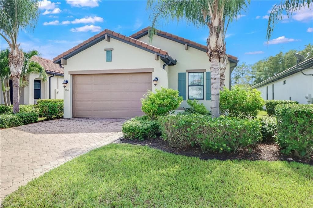 11627 Golden Oak TER FORT MYERS, FL 33913