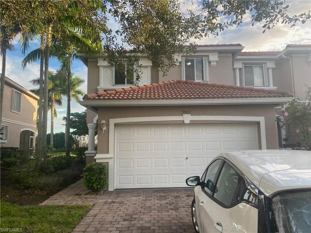9963 Chiana CIR FORT MYERS, FL 33905