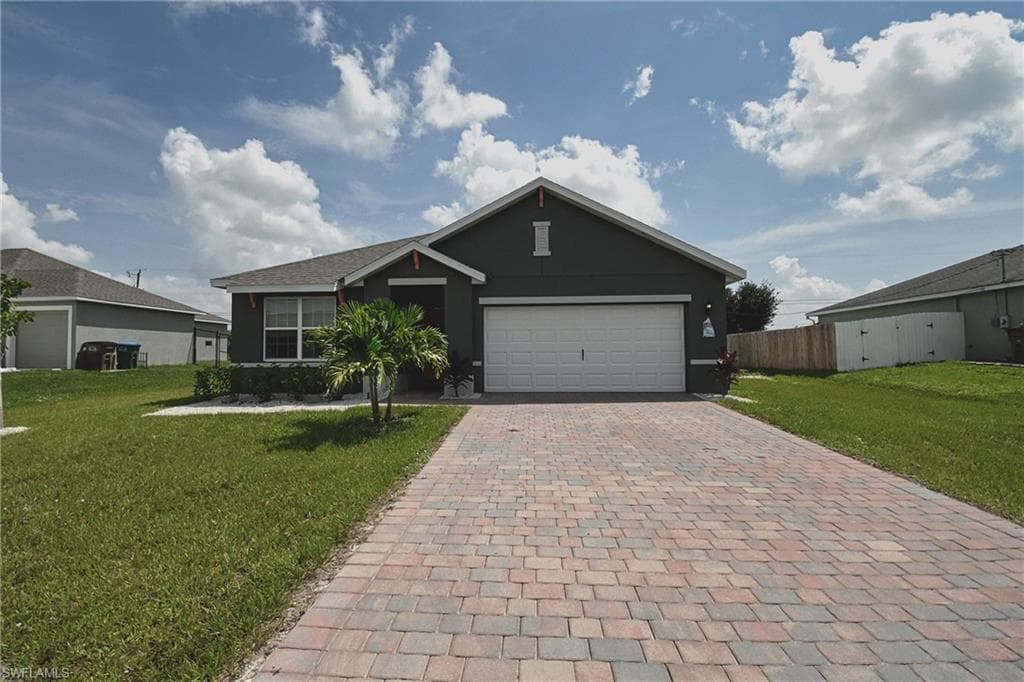 1013 NE 7th AVE CAPE CORAL, FL 33909