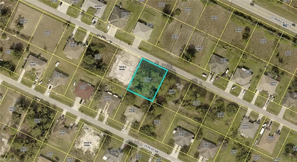 4525 24th ST SW LEHIGH ACRES, FL 33973